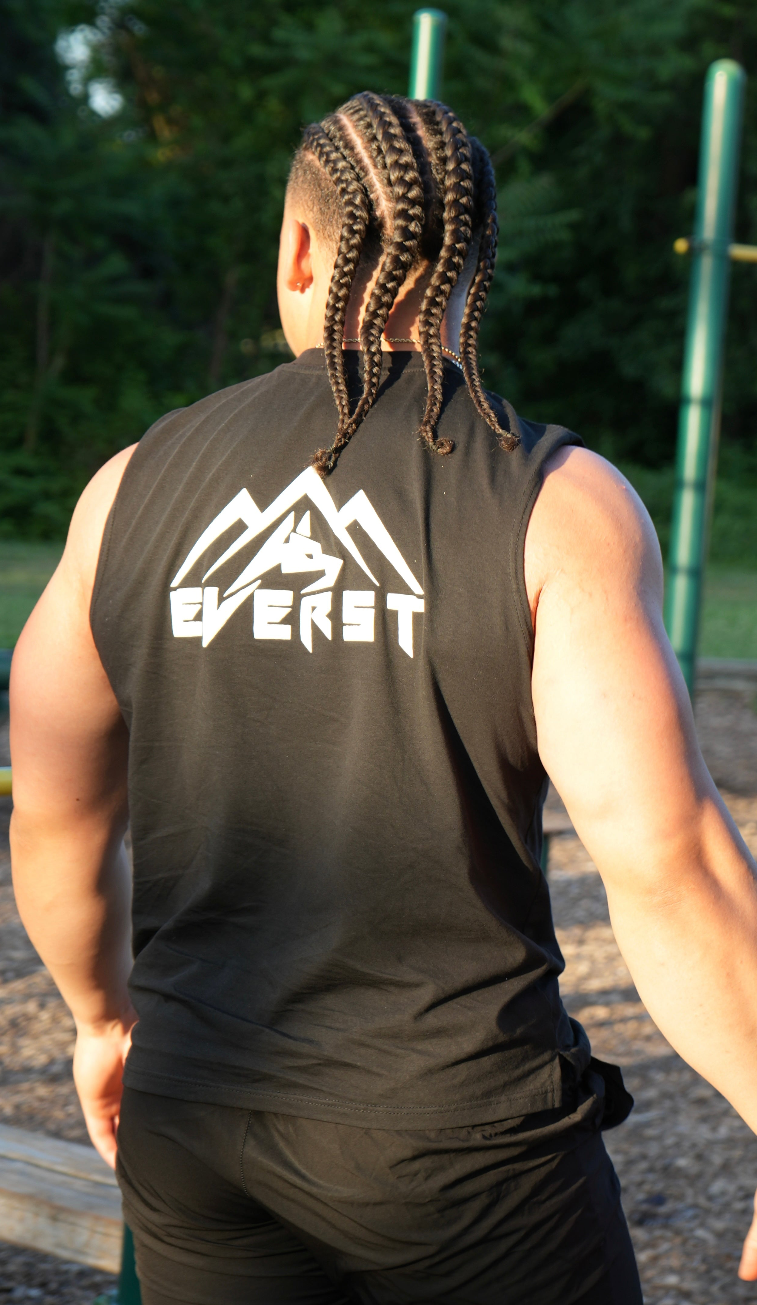 Oversize tanks